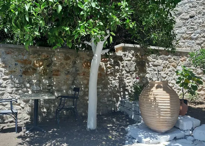 بيت للعطل Avli