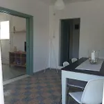 Avli Kardamyli